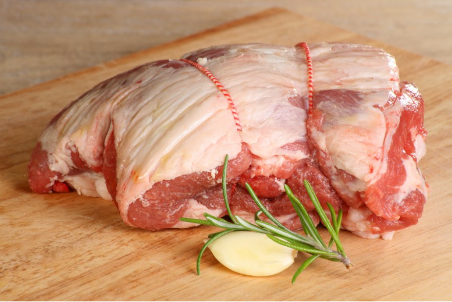 Premium Ontario Lamb Shoulder 7 Pounds